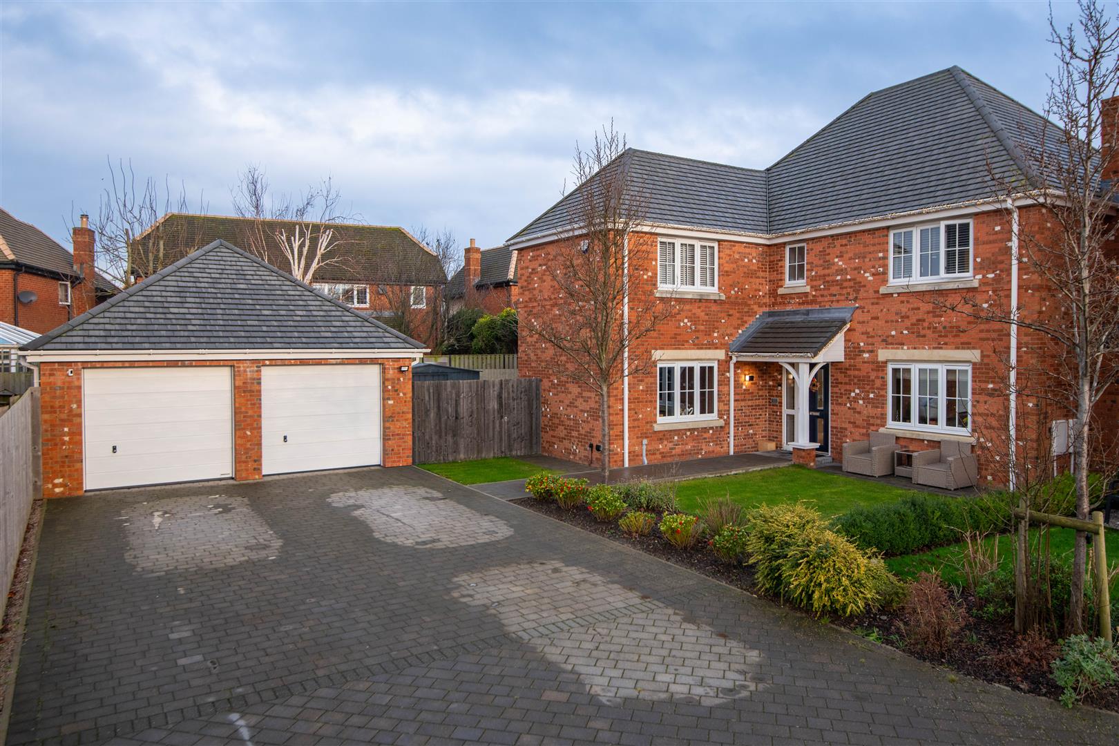 4 bed property in Swallowfield, Preston